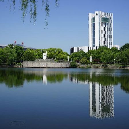 Fortune Bond Hotel Ningbo Exterior photo